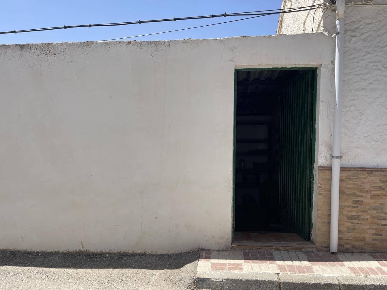 4 bedroom Villa for sale in Moraleda de Zafayona - € 62,000 (Ref: 8376380)