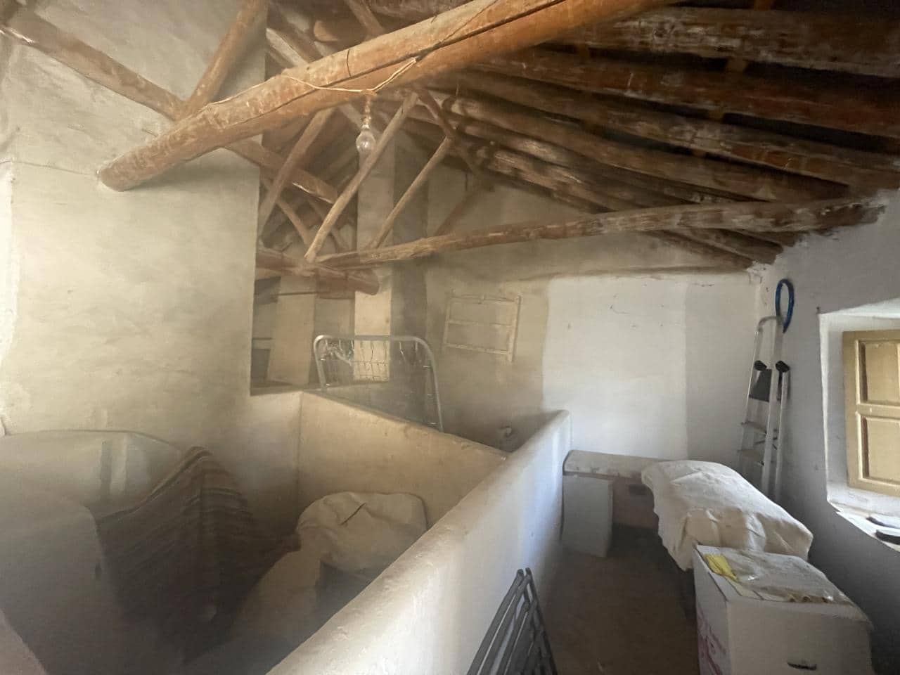 Chalet de 3 habitaciones en Cacín en venta - 60.000 € (Ref: 8411100)