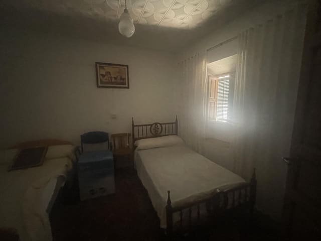 Chalet de 3 habitaciones en El Turro, Cacín en venta - 60.000 € (Ref: 8411100)