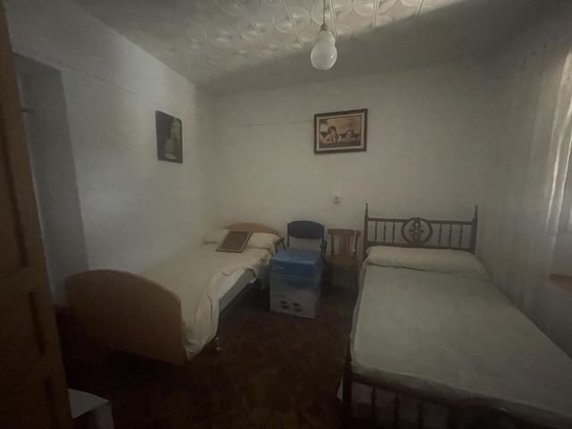 Chalet de 3 habitaciones en El Turro, Cacín en venta - 60.000 € (Ref: 8411100)