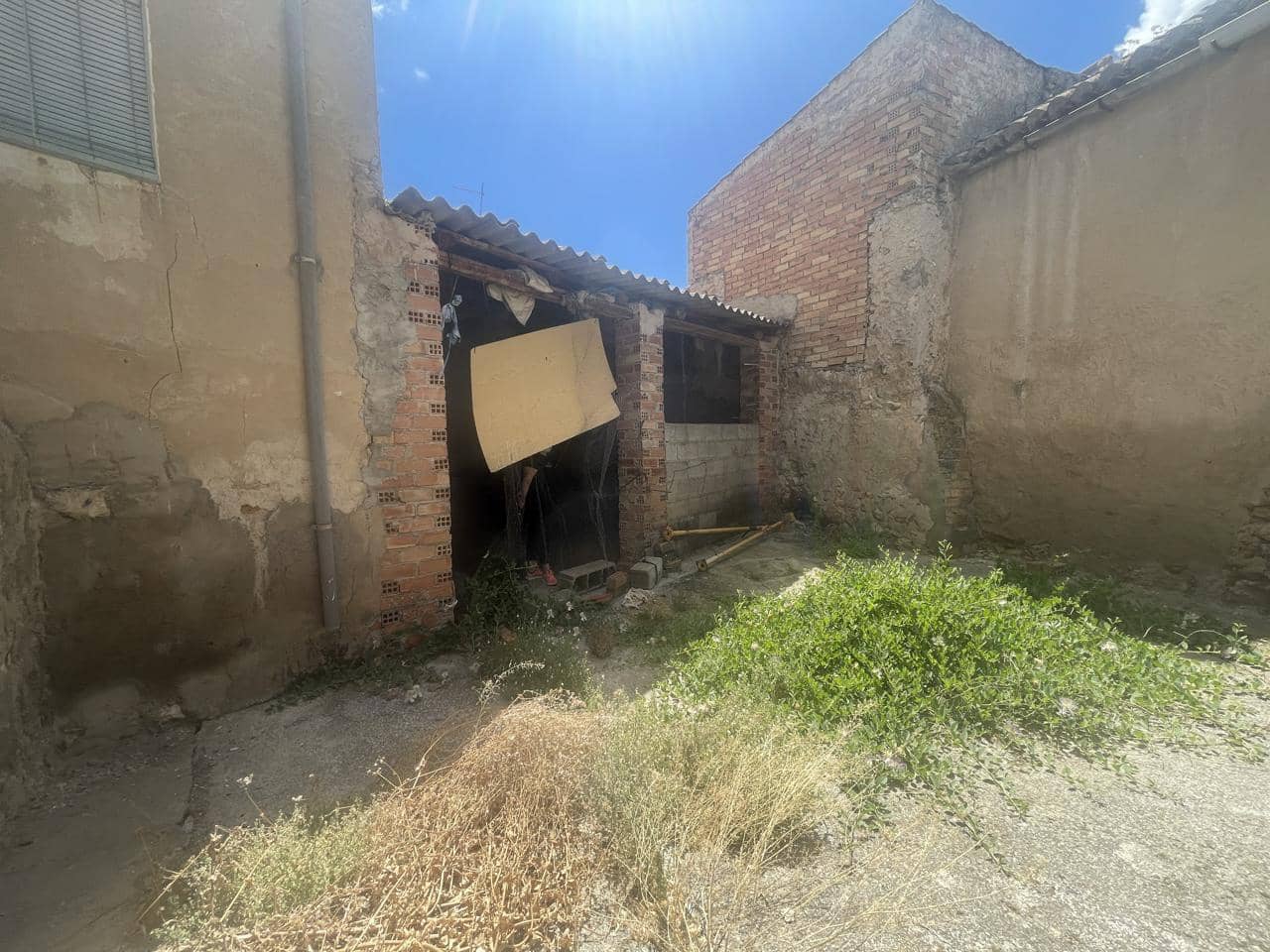 Chalet de 3 habitaciones en Cacín en venta - 60.000 € (Ref: 8411100)