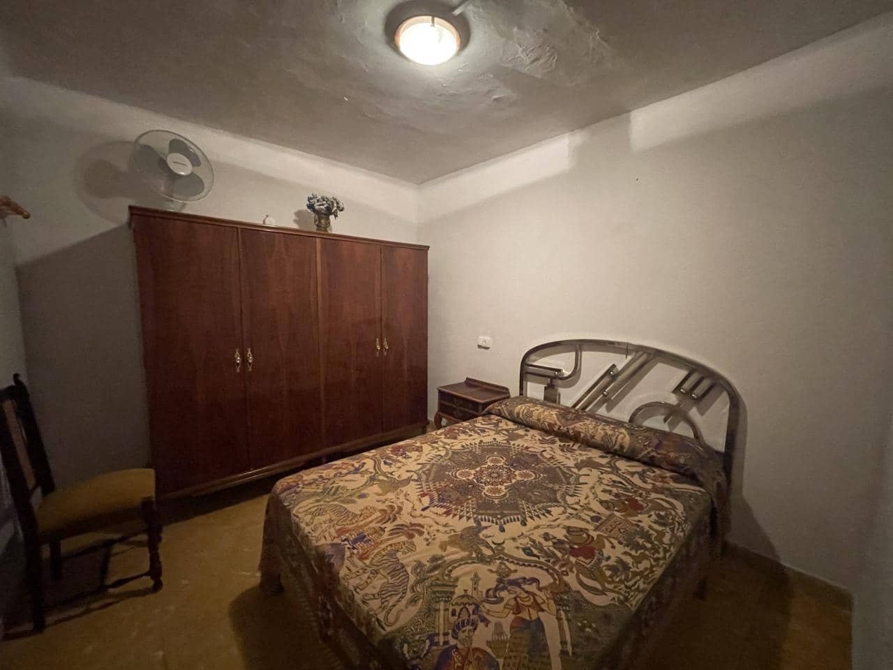 Chalet de 4 habitaciones en Cacín en venta - 45.000 € (Ref: 8484963)