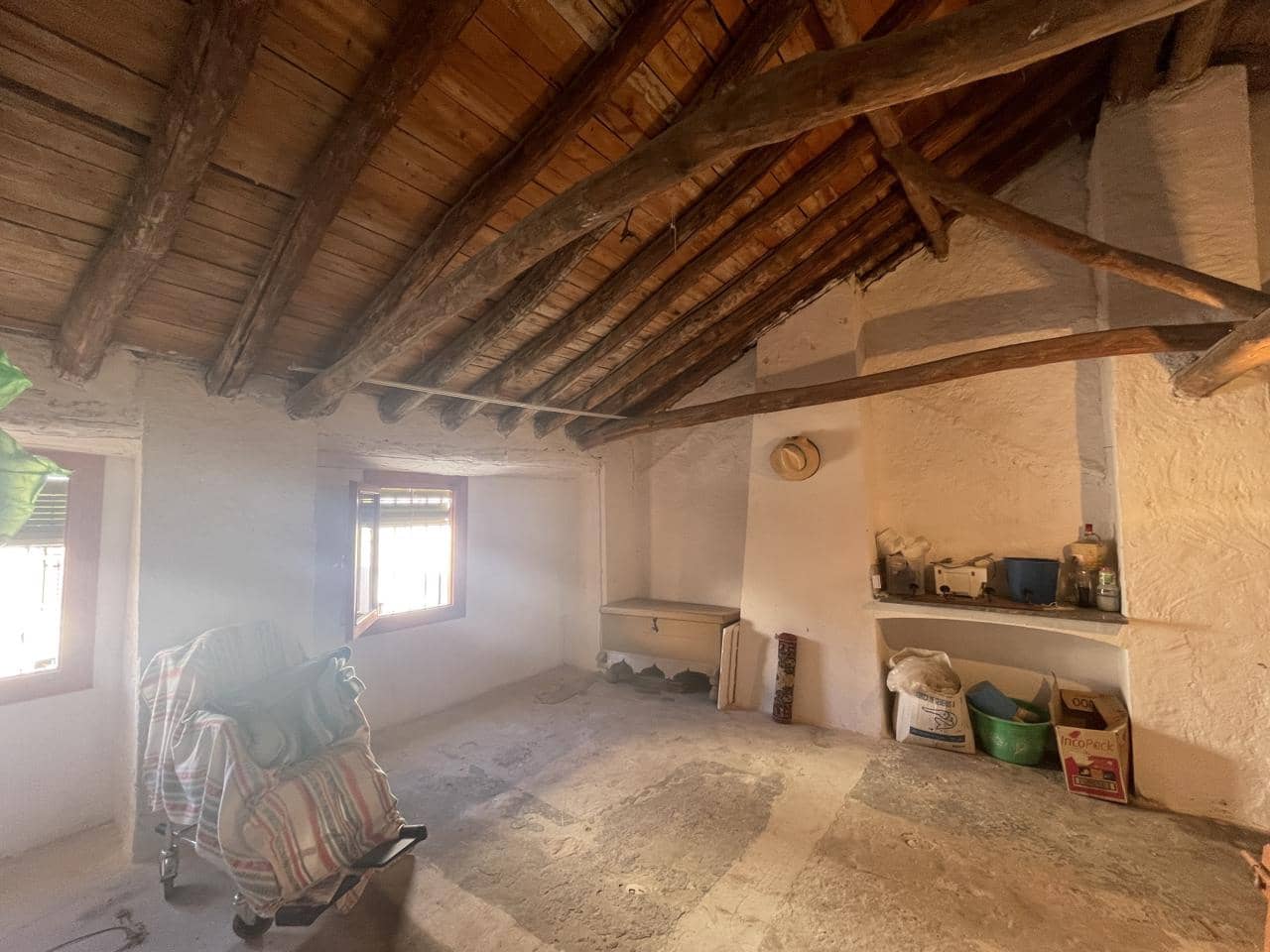 Chalet de 4 habitaciones en Cacín en venta - 45.000 € (Ref: 8484963)