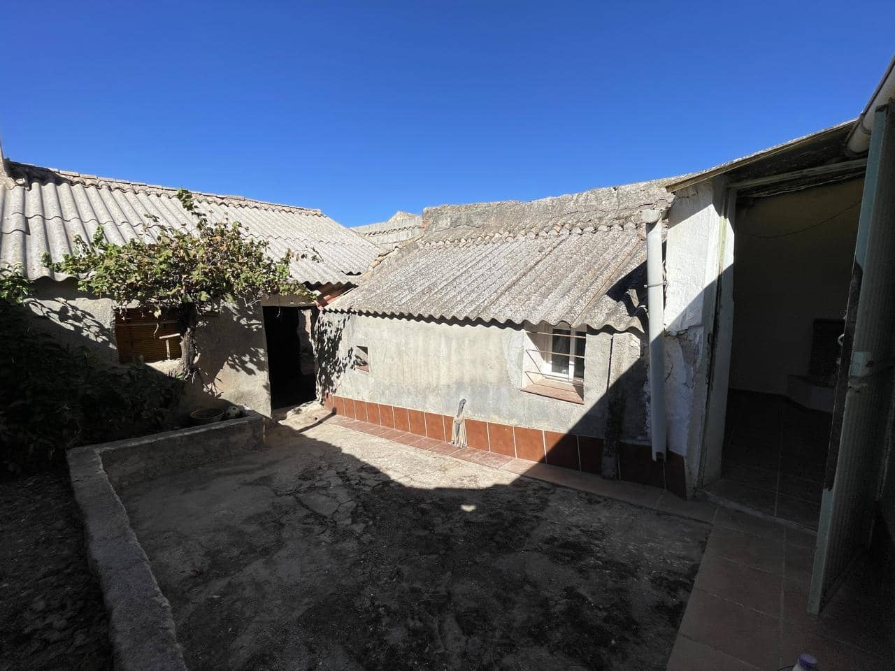 3 bedroom Villa for sale in Chimeneas - € 49,500 (Ref: 8536112)