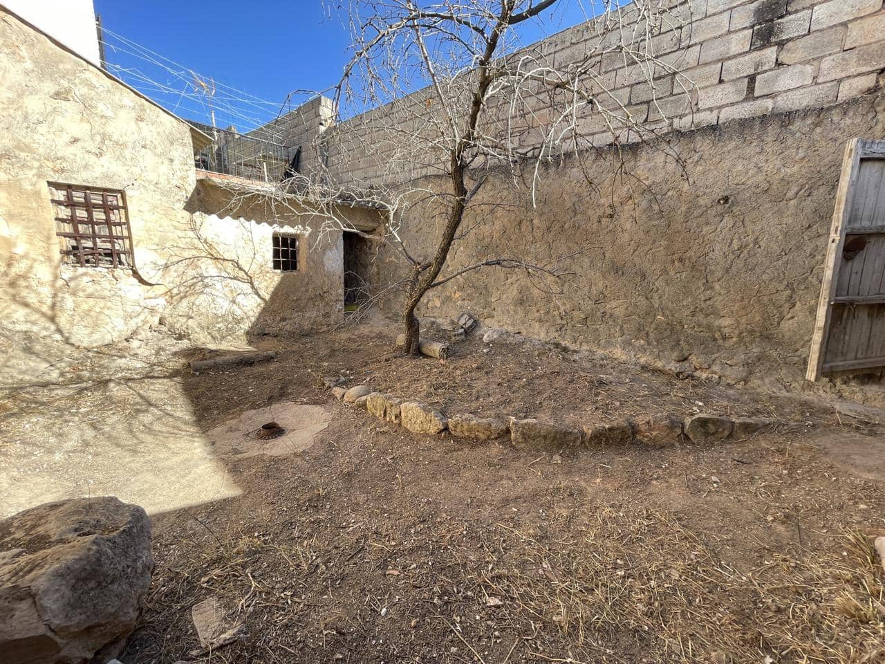 3 bedroom Villa for sale in Chimeneas - € 49,500 (Ref: 8536112)