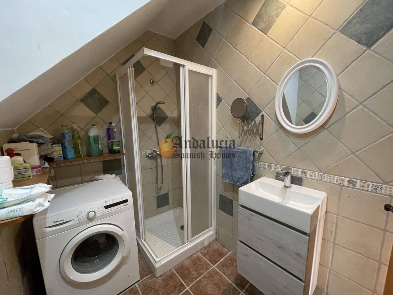 3 soveværelse Villa til salg i Salar med swimmingpool - € 250.000 (Ref: 8875393)