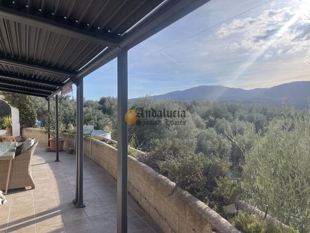 3 soveværelse Villa til salg i Salar med swimmingpool - € 250.000 (Ref: 8875393)