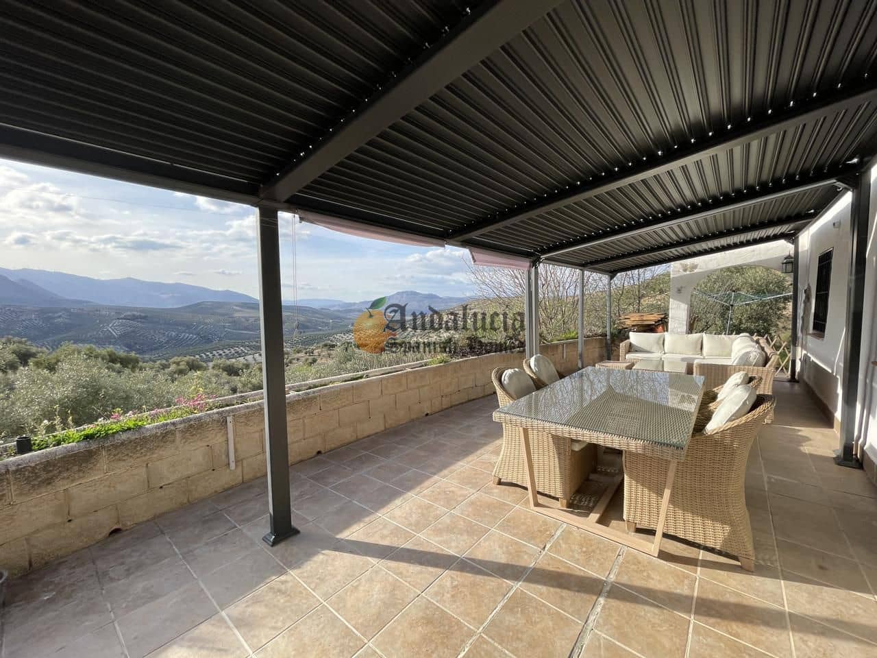 3 soveværelse Villa til salg i Salar med swimmingpool - € 250.000 (Ref: 8875393)