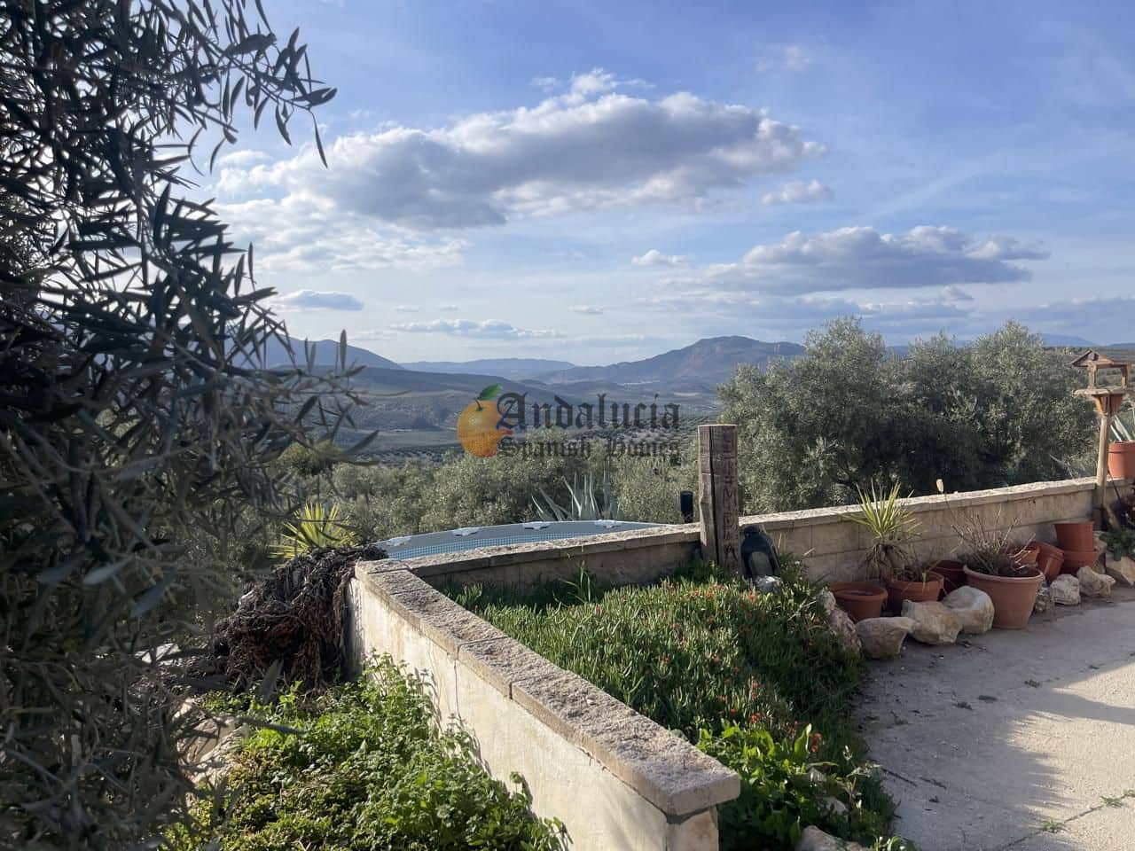 3 soveværelse Villa til salg i Salar med swimmingpool - € 250.000 (Ref: 8875393)