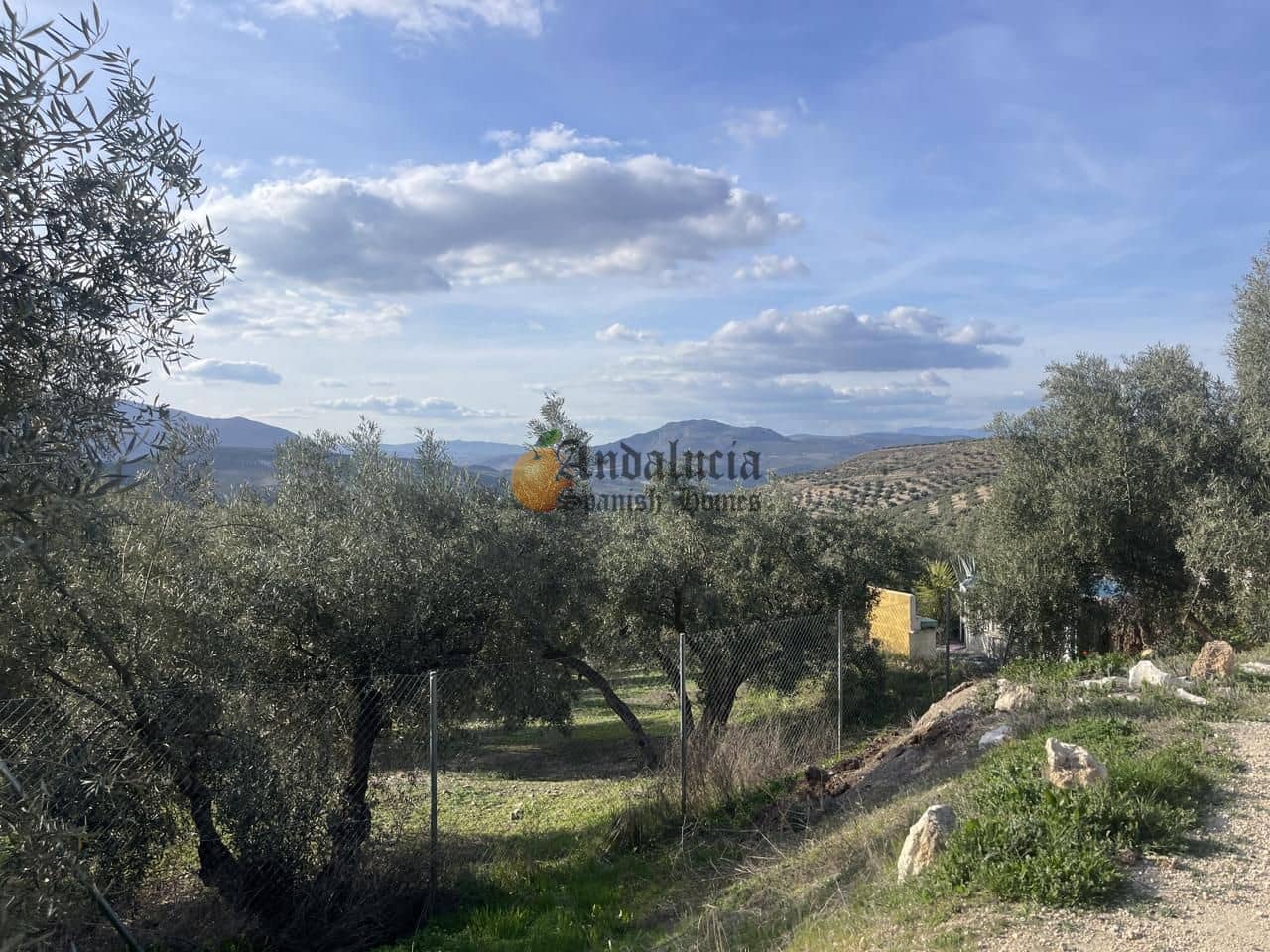 3 soveværelse Villa til salg i Salar med swimmingpool - € 250.000 (Ref: 8875393)