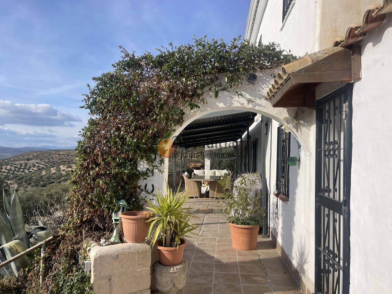 3 soveværelse Villa til salg i Salar med swimmingpool - € 250.000 (Ref: 8875393)