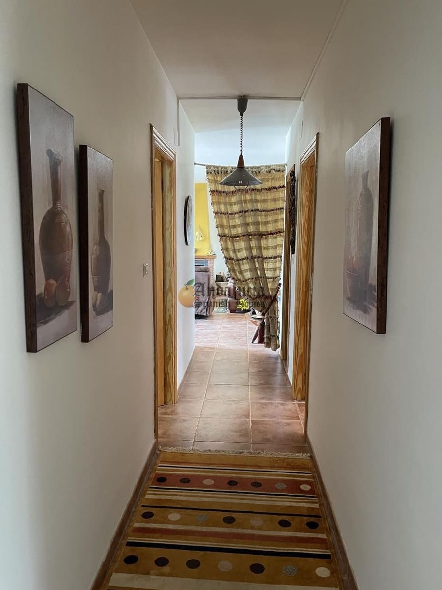 4 soveværelse Villa til salg i Moraleda de Zafayona med swimmingpool garage - € 260.000 (Ref: 8875472)