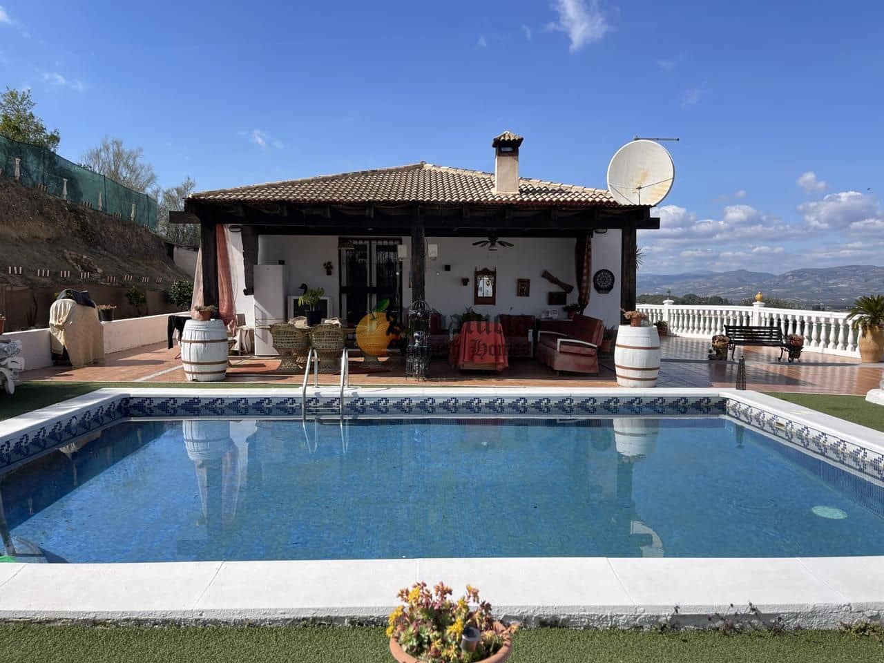 4 soveværelse Villa til salg i Moraleda de Zafayona med swimmingpool garage - € 260.000 (Ref: 8875472)