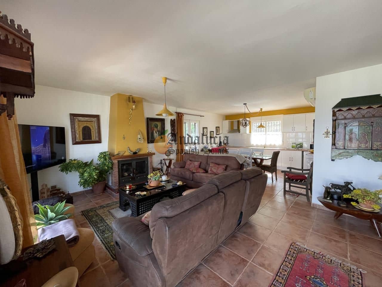 4 soveværelse Villa til salg i Moraleda de Zafayona med swimmingpool garage - € 260.000 (Ref: 8875472)