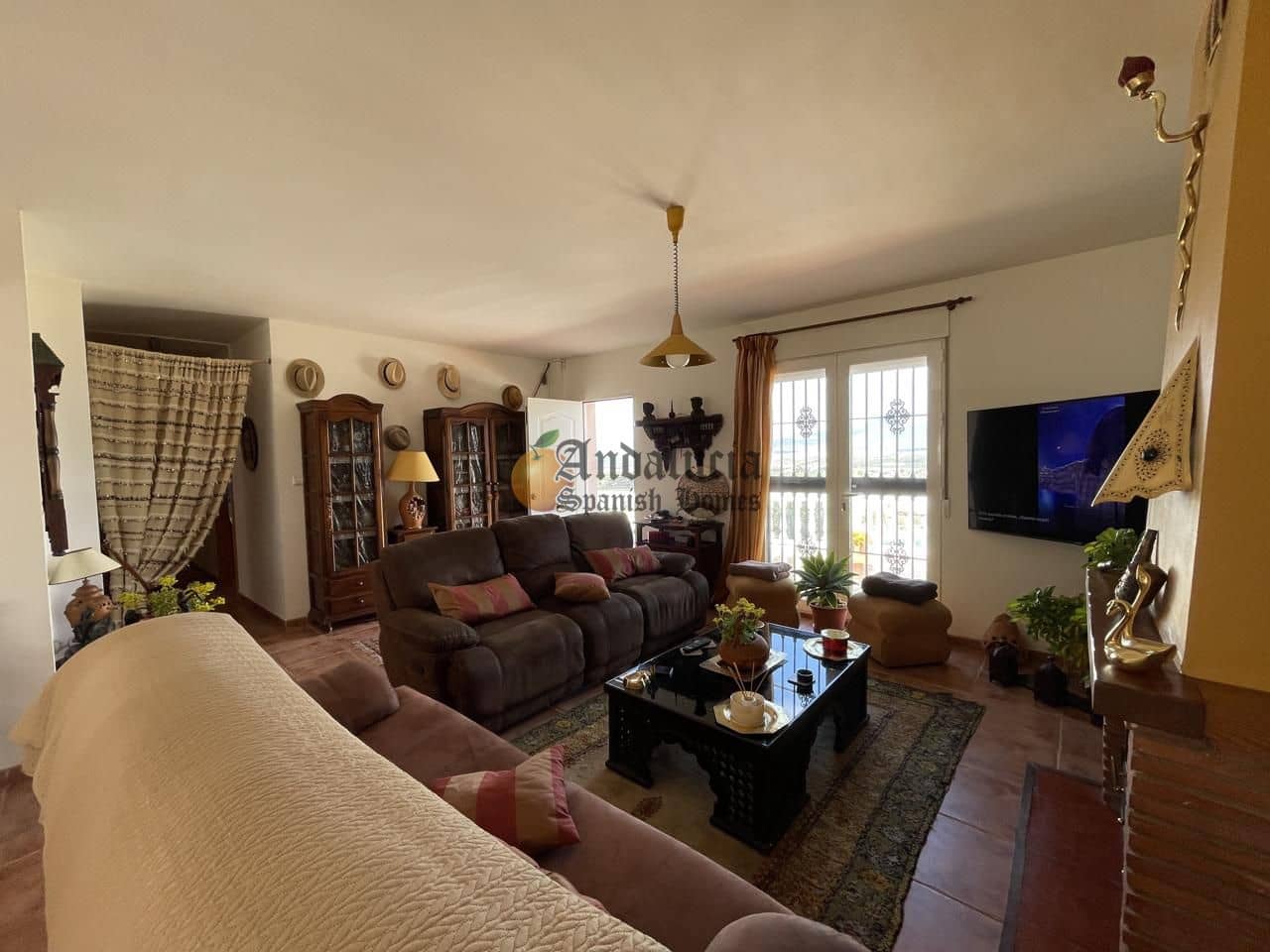 4 soveværelse Villa til salg i Moraleda de Zafayona med swimmingpool garage - € 260.000 (Ref: 8875472)