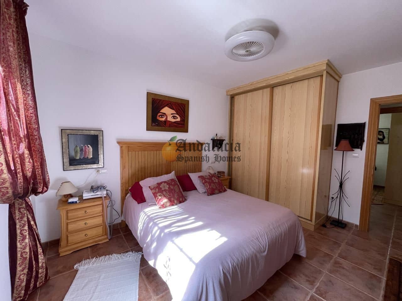 4 soveværelse Villa til salg i Moraleda de Zafayona med swimmingpool garage - € 260.000 (Ref: 8875472)