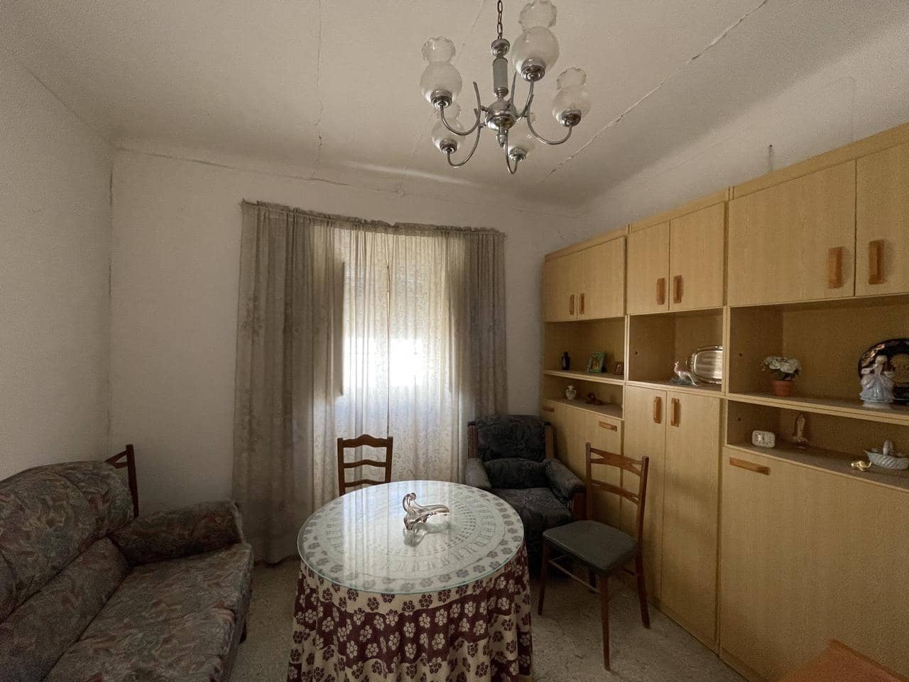 2 soveværelse Villa til salg i Moraleda de Zafayona med garage - € 50.000 (Ref: 9016730)