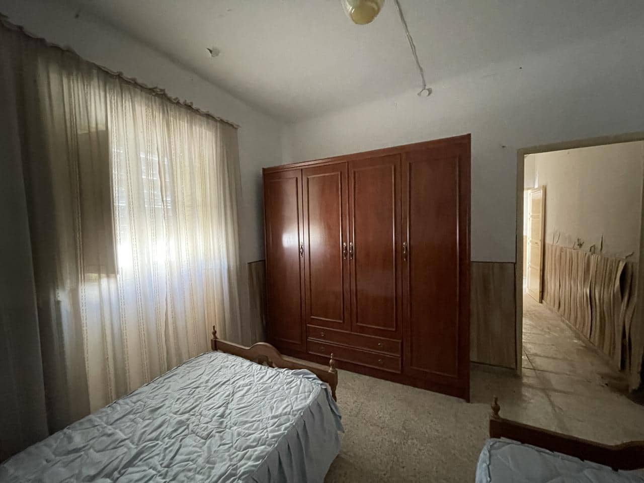 2 soveværelse Villa til salg i Moraleda de Zafayona med garage - € 50.000 (Ref: 9016730)