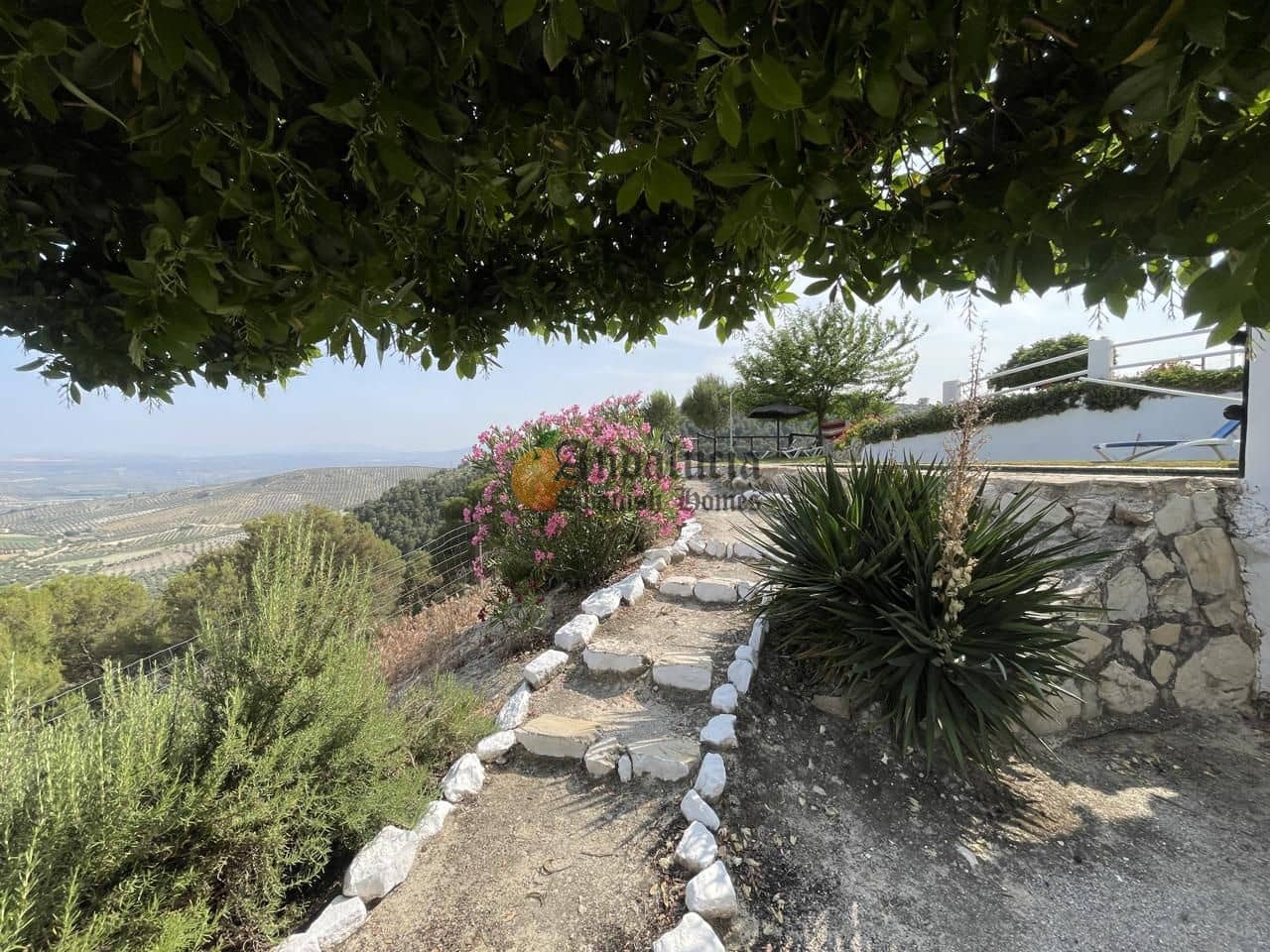 4 soveværelse Villa til salg i Montefrio med swimmingpool - € 390.000 (Ref: 9058666)