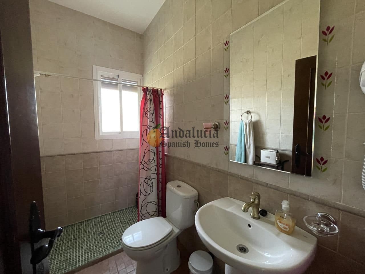 4 soveværelse Villa til salg i Montefrio med swimmingpool - € 390.000 (Ref: 9058666)