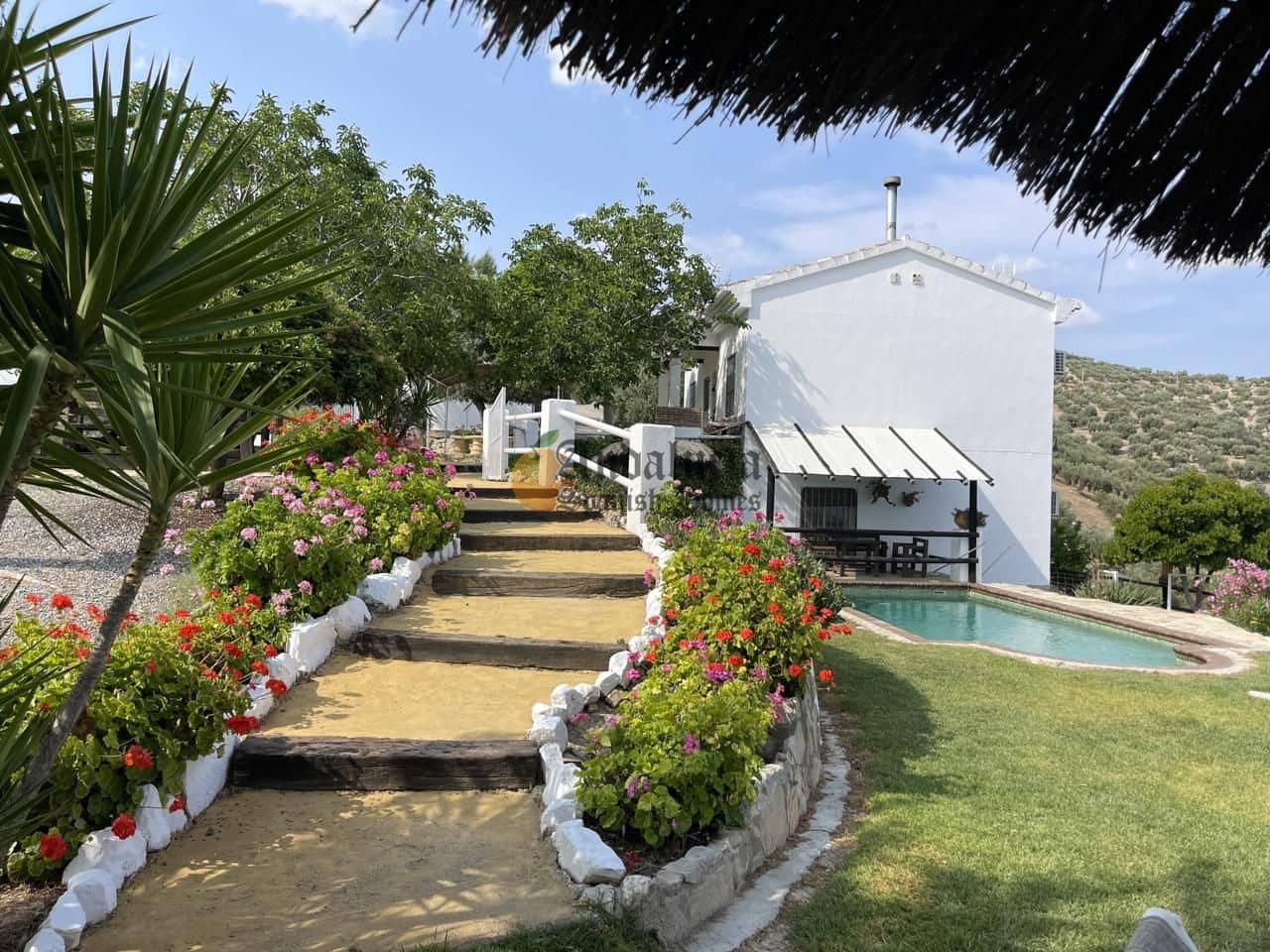 4 soveværelse Villa til salg i Montefrio med swimmingpool - € 390.000 (Ref: 9058666)