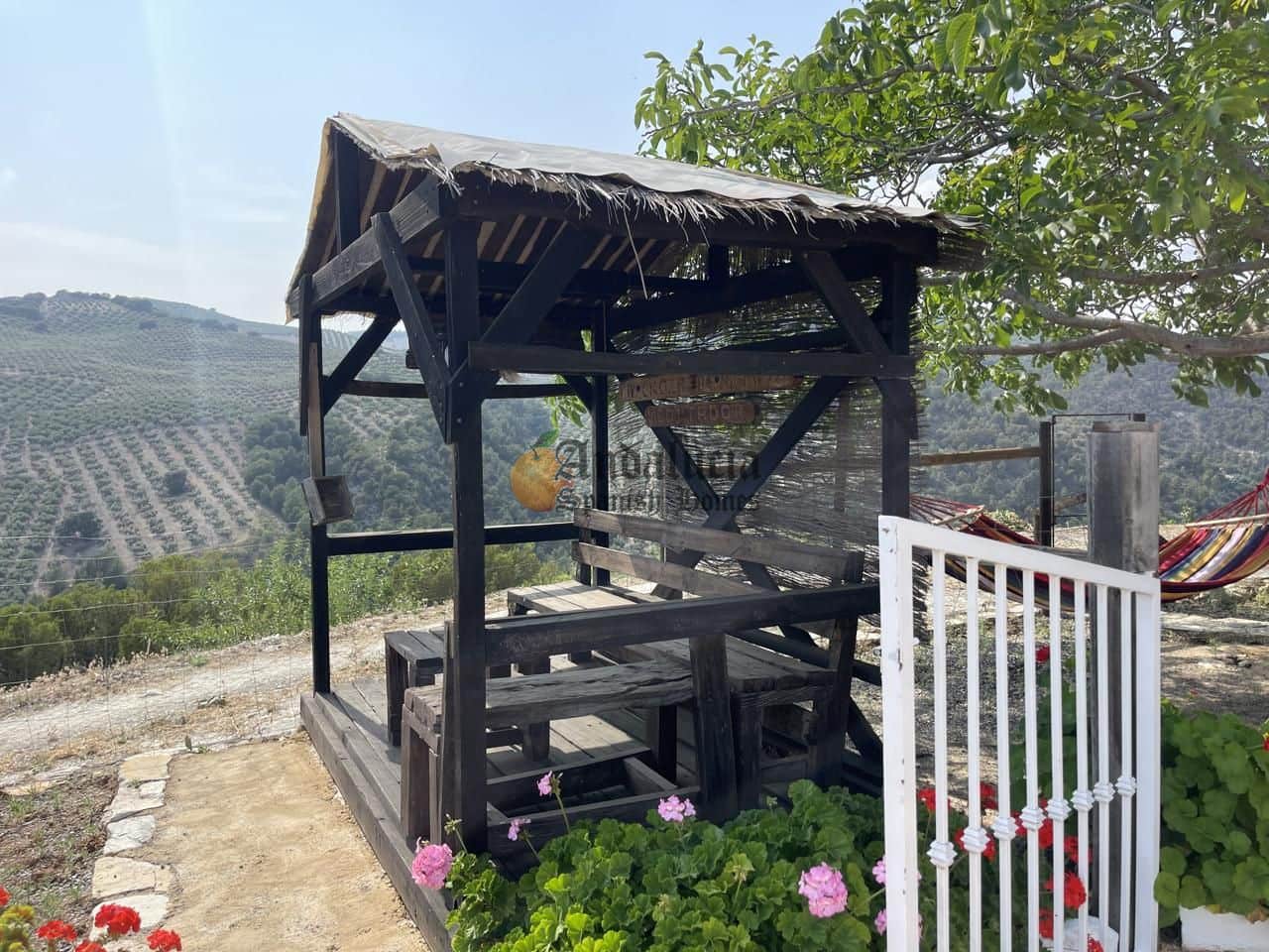 4 soveværelse Villa til salg i Montefrio med swimmingpool - € 390.000 (Ref: 9058666)