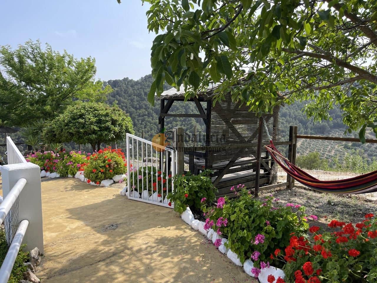 4 soveværelse Villa til salg i Montefrio med swimmingpool - € 390.000 (Ref: 9058666)