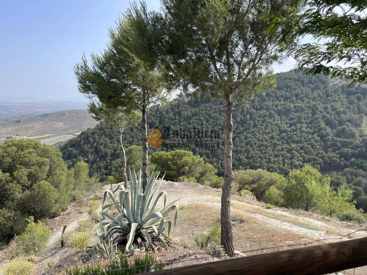 4 soveværelse Villa til salg i Montefrio med swimmingpool - € 390.000 (Ref: 9058666)