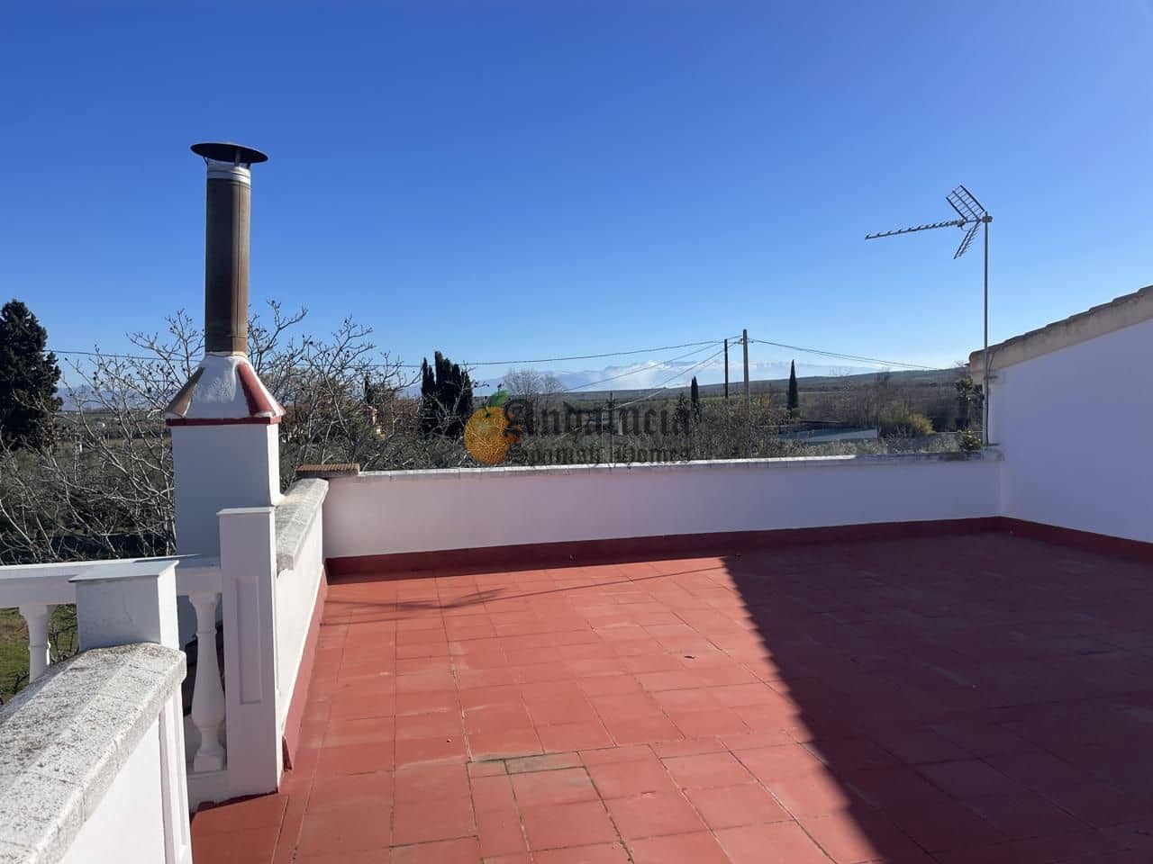 Chalet de 4 habitaciones en Moraleda de Zafayona en venta - 250.000 € (Ref: 9060150)