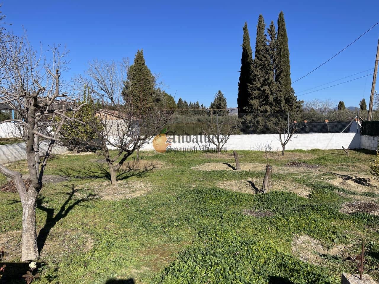 Chalet de 4 habitaciones en Moraleda de Zafayona en venta - 250.000 € (Ref: 9060150)