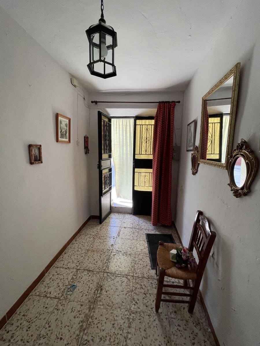 5 soveværelse Villa til salg i El Turro med garage - € 45.000 (Ref: 9142446)