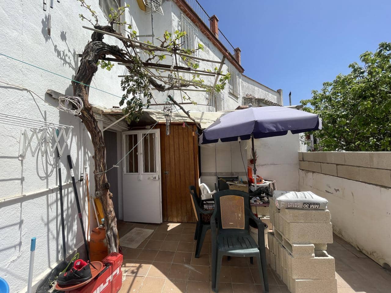 2 soveværelse Villa til salg i Moclin - € 45.000 (Ref: 9142509)