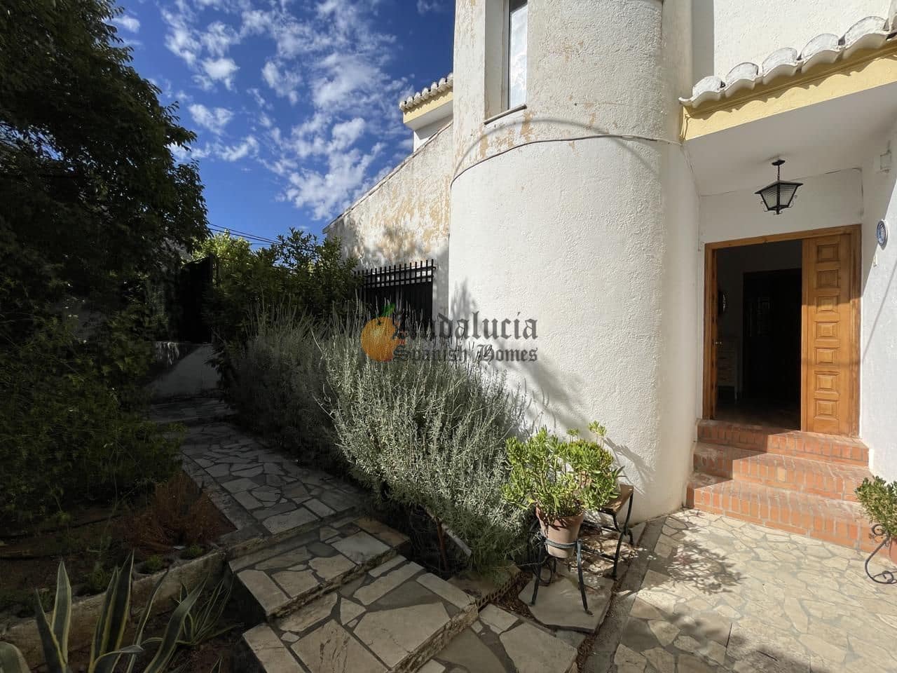 4 soveværelse Villa til salg i Illora med swimmingpool - € 198.000 (Ref: 9142510)