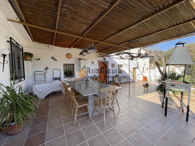 7 sypialnia Willa na sprzedaż w Montefrío z basenem - 379 000 € (Ref: 9142511)