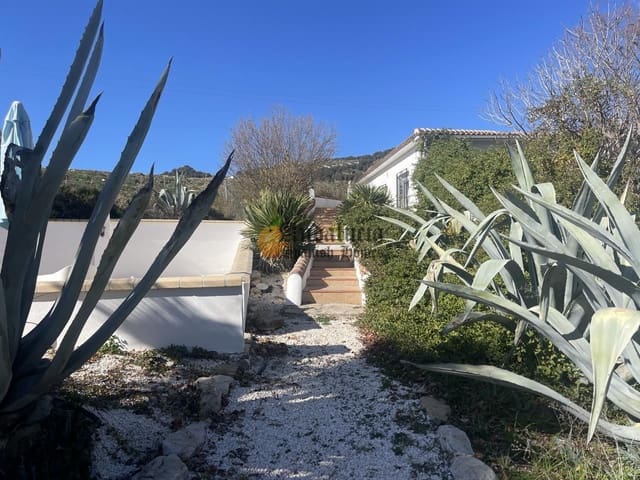 7 sypialnia Willa na sprzedaż w Montefrío z basenem - 379 000 € (Ref: 9142511)