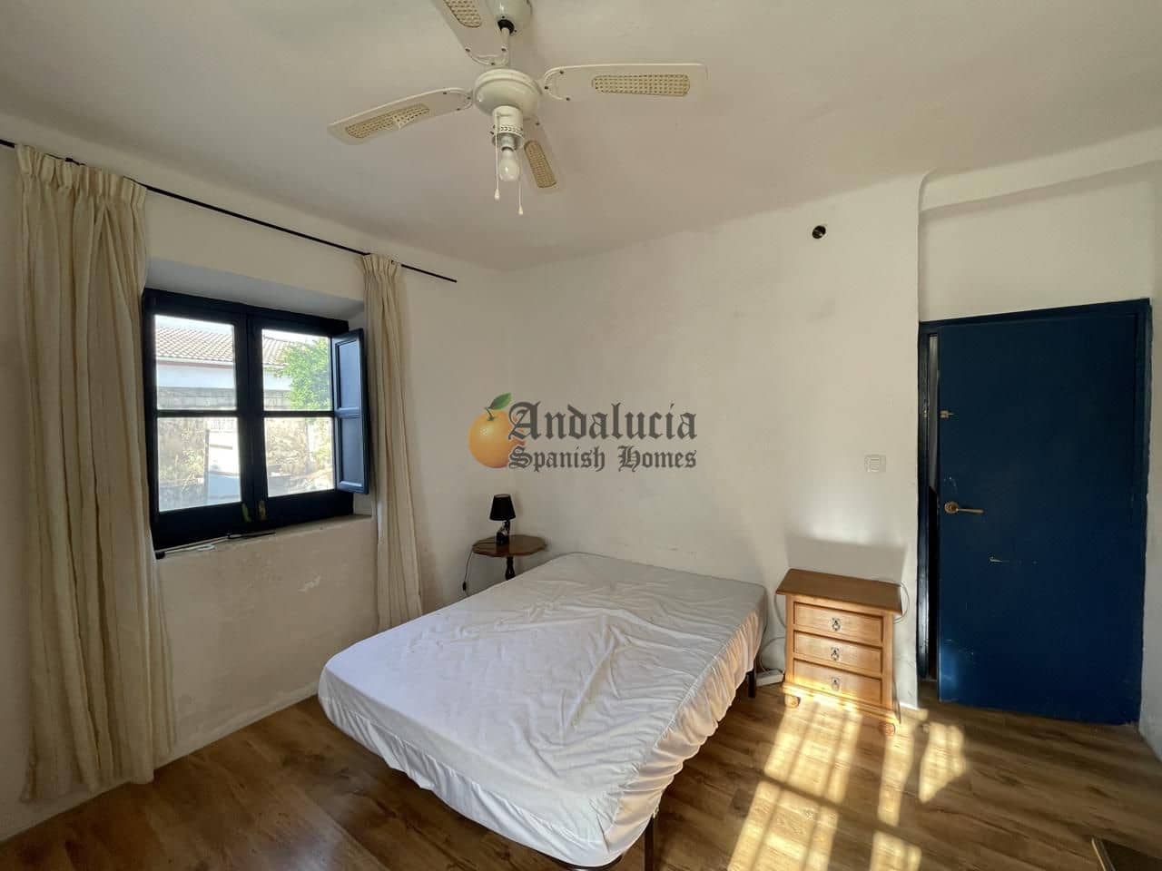 5 soverom Villa til salgs i Lachar - € 130 000 (Ref: 9143371)