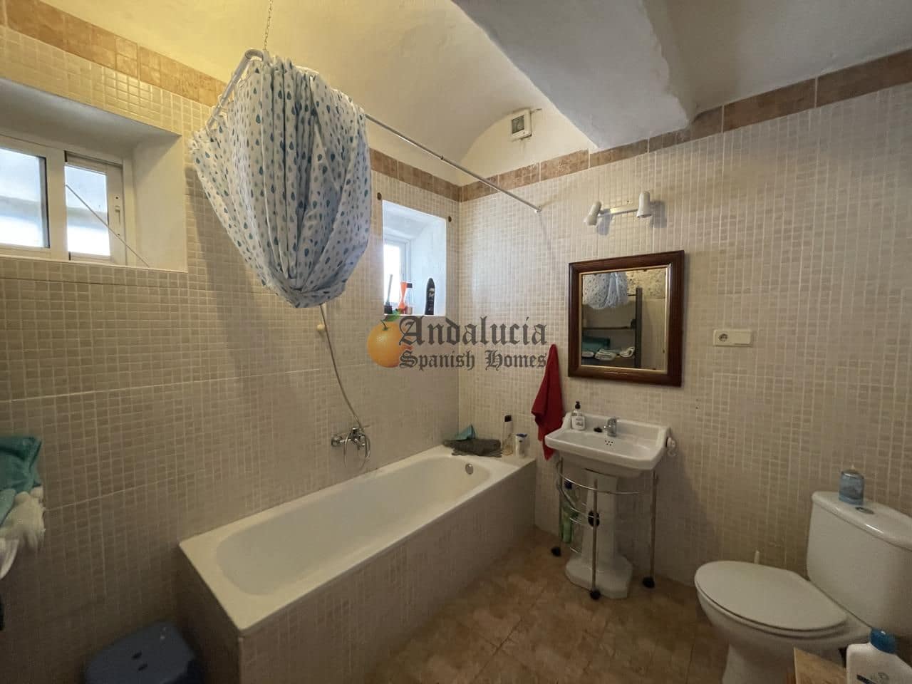 5 soverom Villa til salgs i Lachar - € 130 000 (Ref: 9143371)