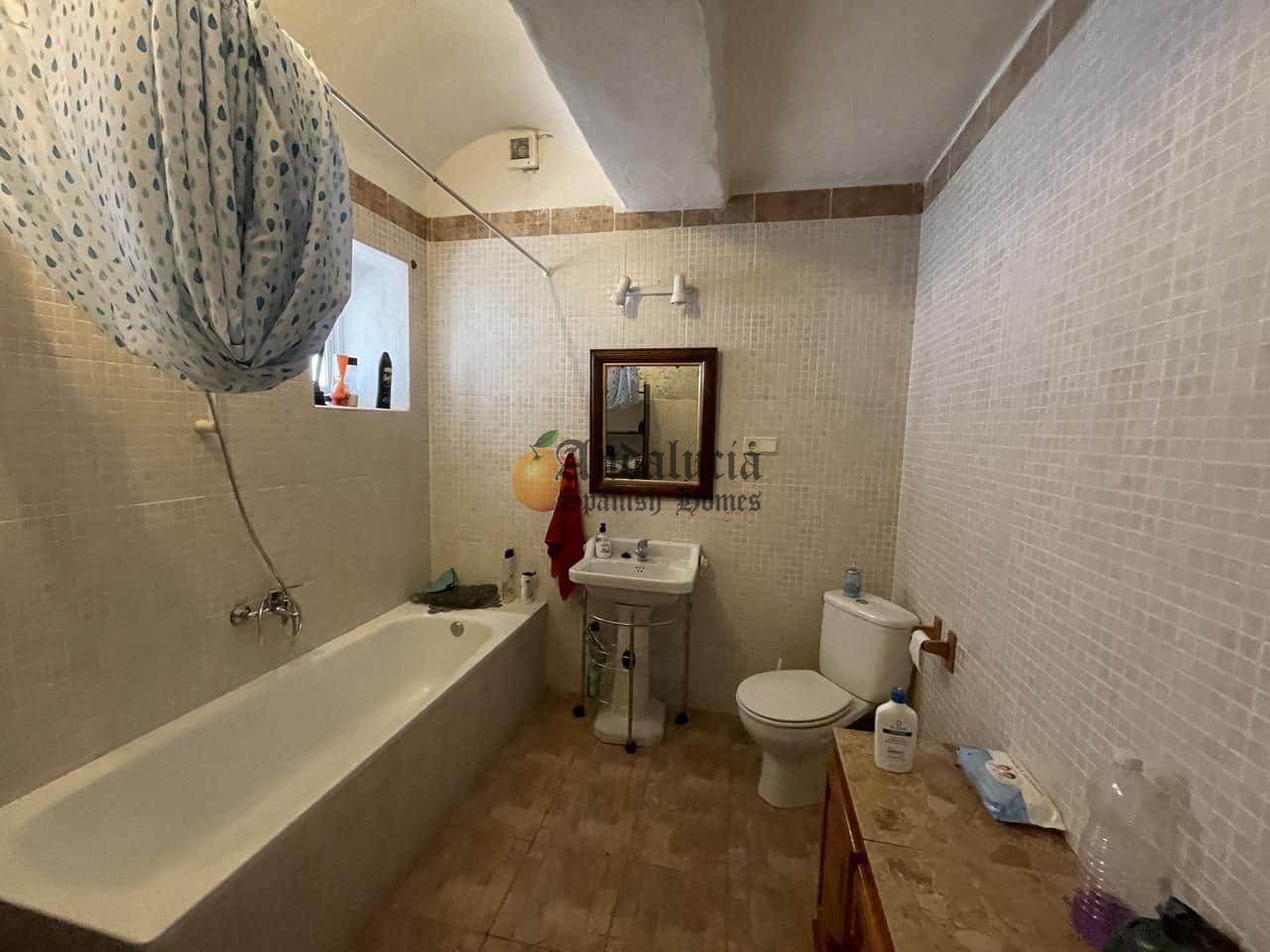 5 soverom Villa til salgs i Lachar - € 130 000 (Ref: 9143371)