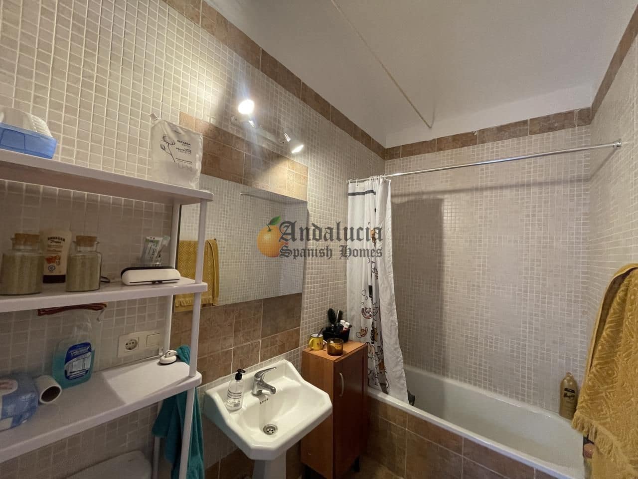 5 soverom Villa til salgs i Lachar - € 130 000 (Ref: 9143371)