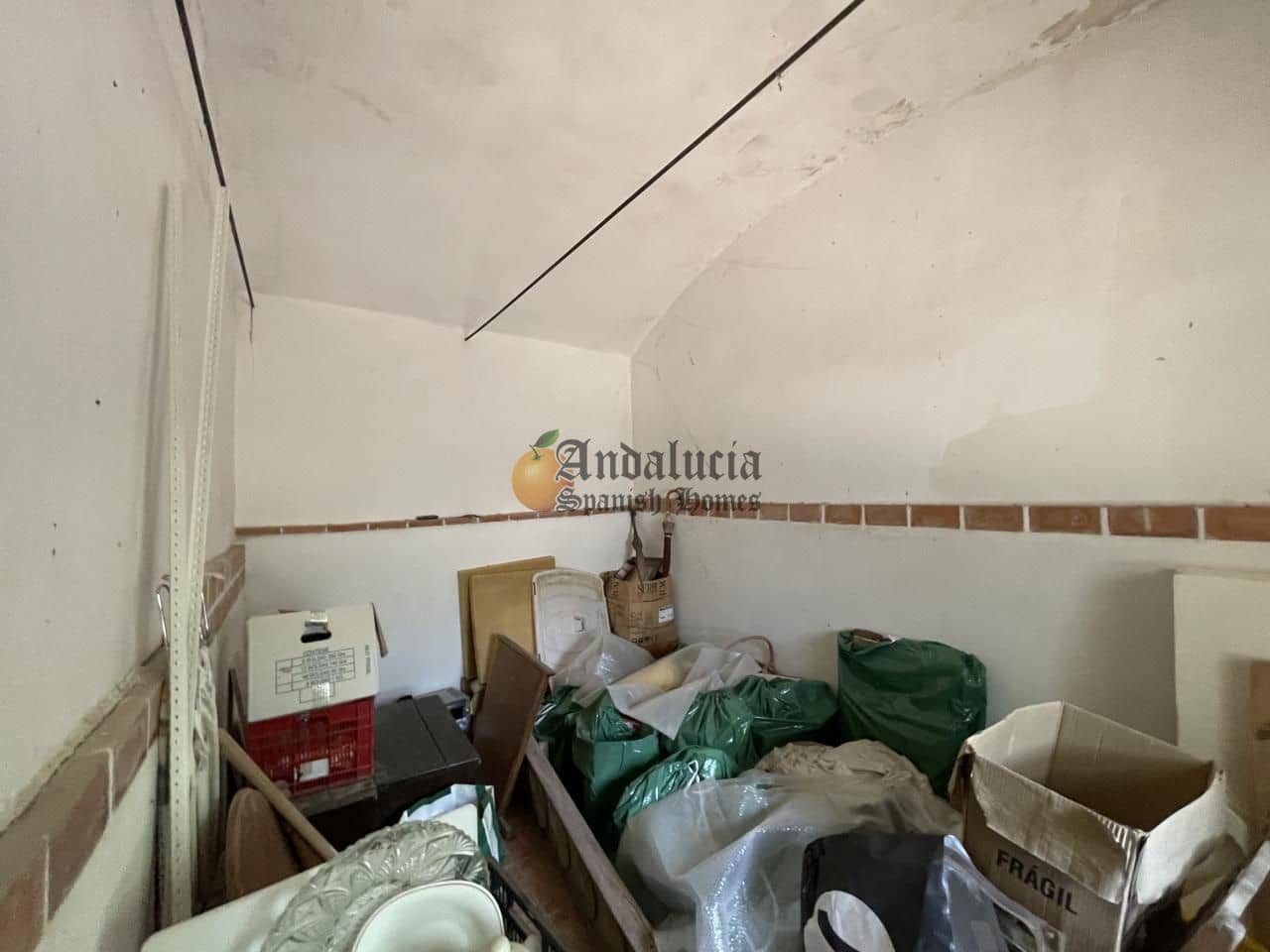 5 soverom Villa til salgs i Lachar - € 130 000 (Ref: 9143371)