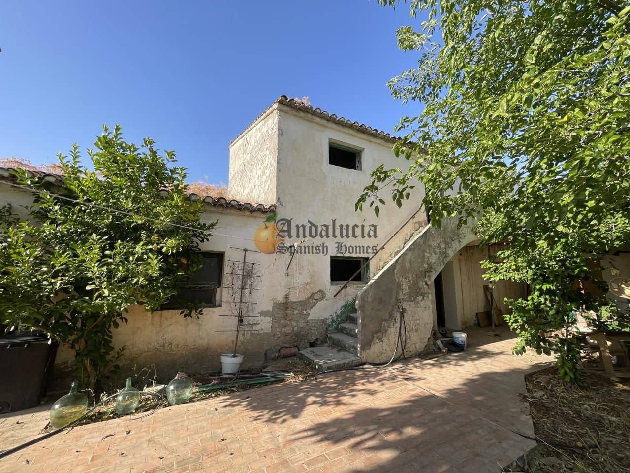 5 soverom Villa til salgs i Lachar - € 130 000 (Ref: 9143371)