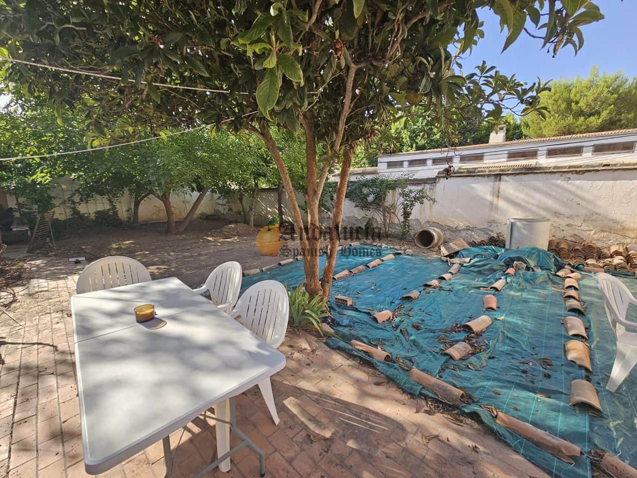 5 soverom Villa til salgs i Lachar - € 130 000 (Ref: 9143371)