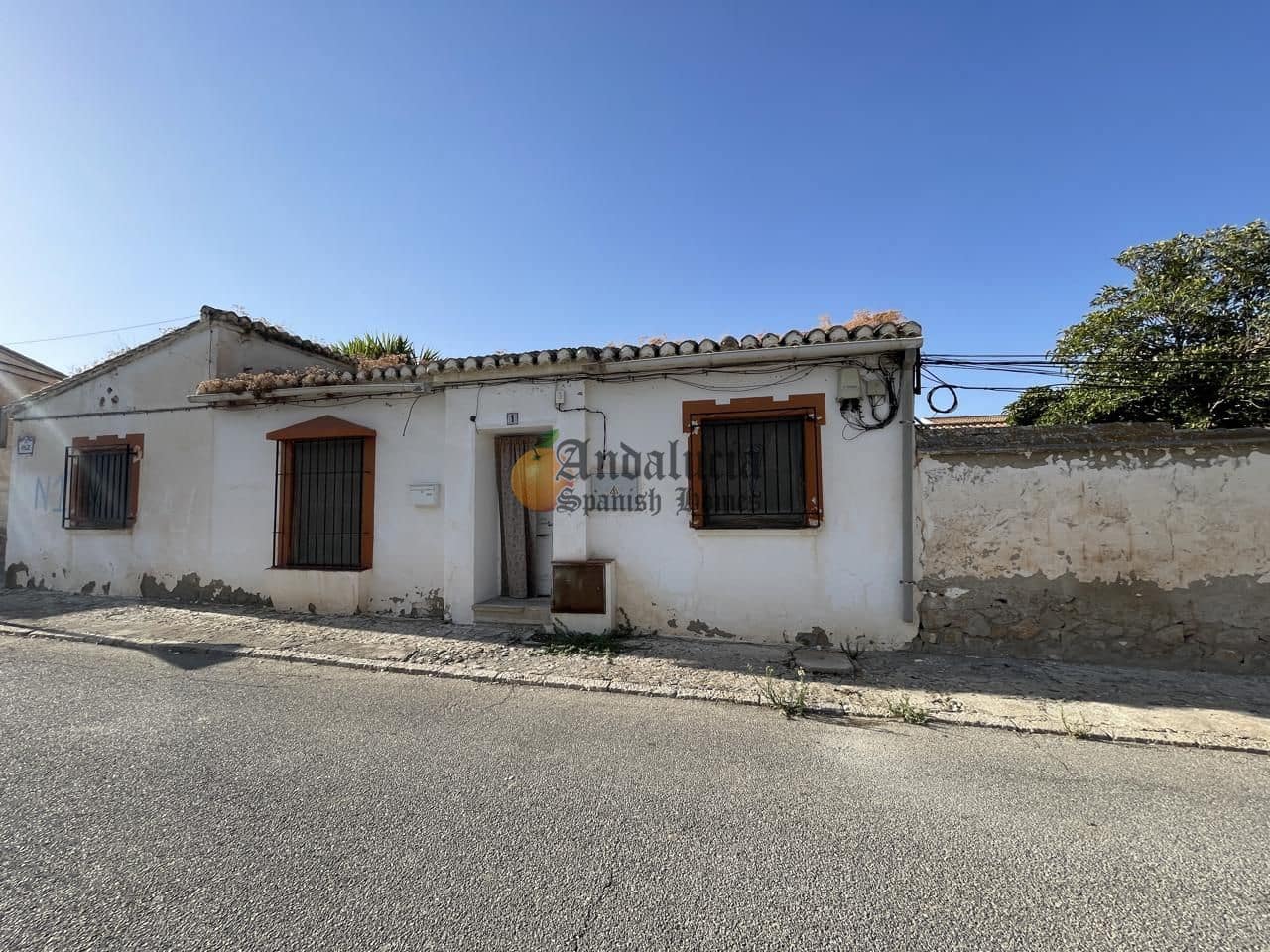 5 soverom Villa til salgs i Lachar - € 130 000 (Ref: 9143371)