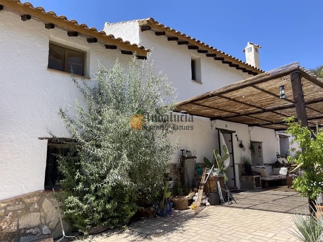 3 chambre Villa/Maison à vendre à Montefrío - 220 000 € (Ref: 9160772)