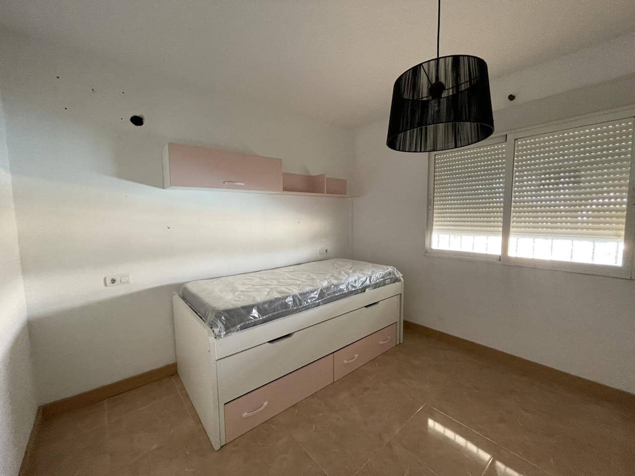 3 soveværelse Villa til salg i Moraleda de Zafayona med swimmingpool - € 195.000 (Ref: 9192050)