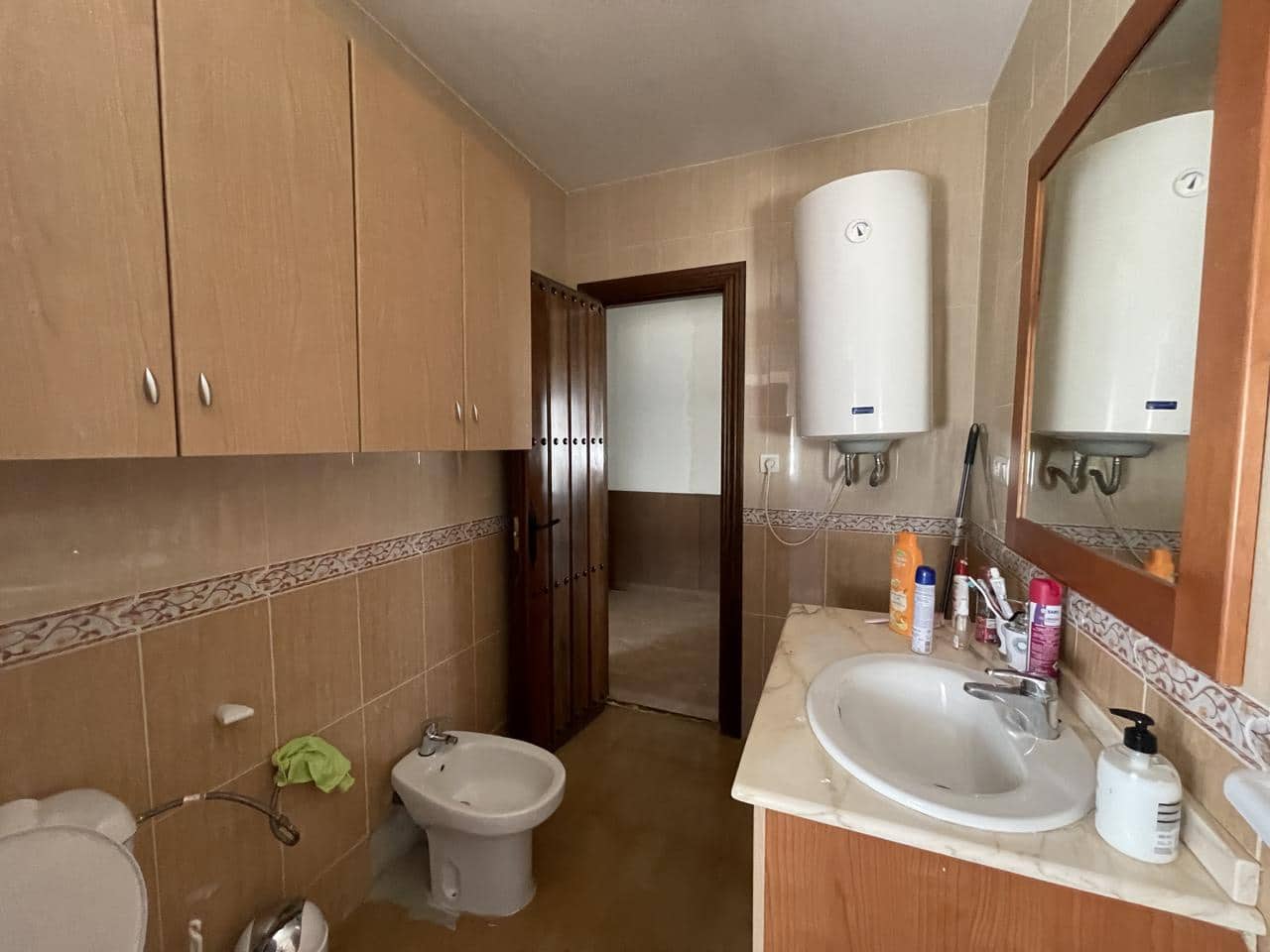 3 soveværelse Villa til salg i Moraleda de Zafayona med swimmingpool - € 195.000 (Ref: 9192050)