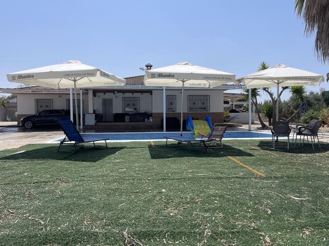 3 soveværelse Villa til salg i Moraleda de Zafayona med swimmingpool - € 195.000 (Ref: 9192050)