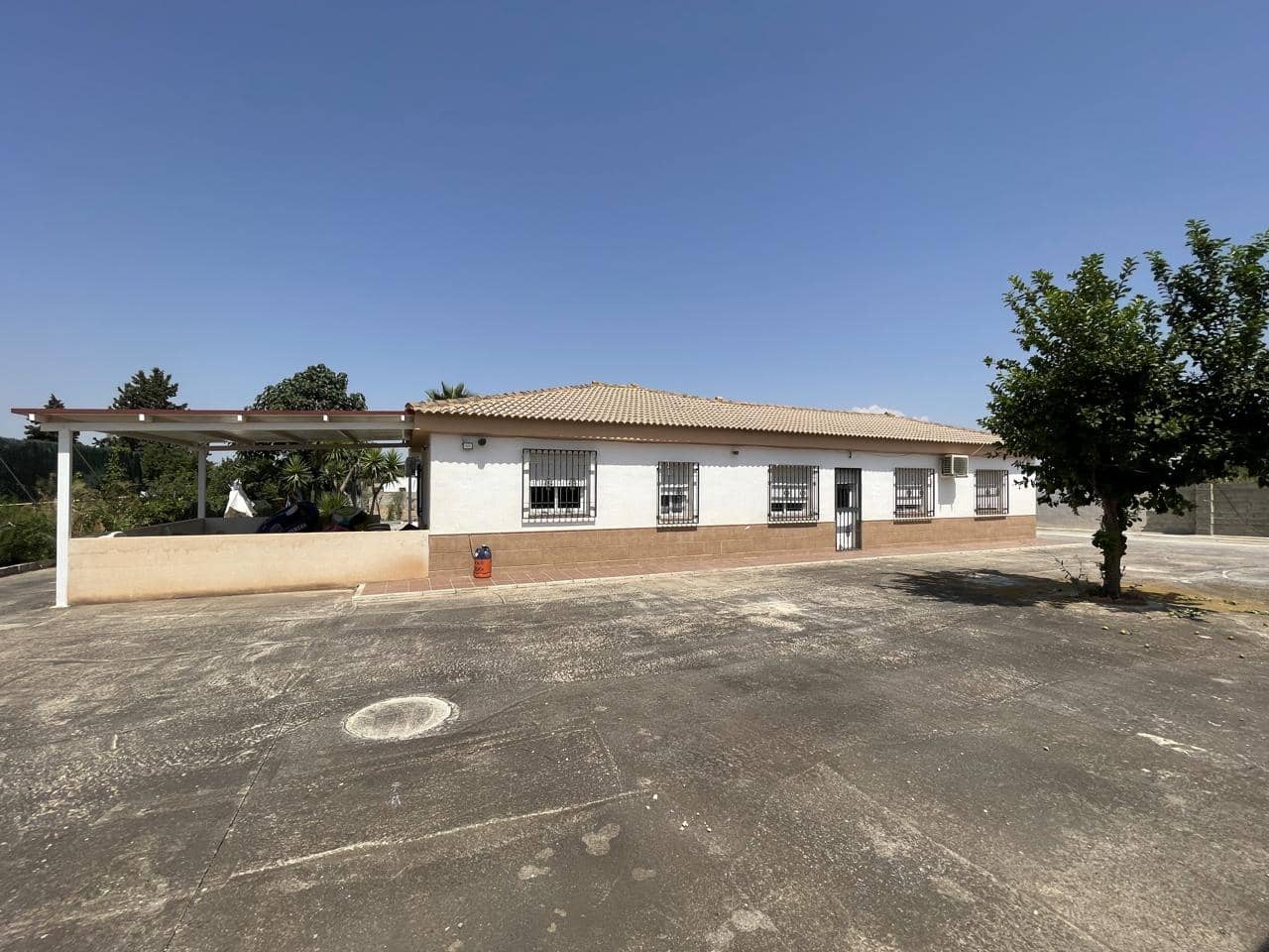 3 soveværelse Villa til salg i Moraleda de Zafayona med swimmingpool - € 195.000 (Ref: 9192050)