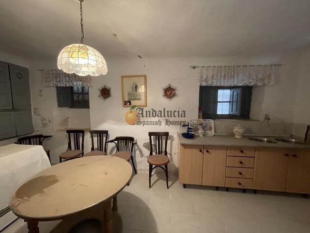 4 soveværelse Villa til salg i Santa Cruz del Comercio - € 65.000 (Ref: 9303035)