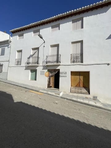 4 soveværelse Villa til salg i Santa Cruz del Comercio - € 65.000 (Ref: 9303035)